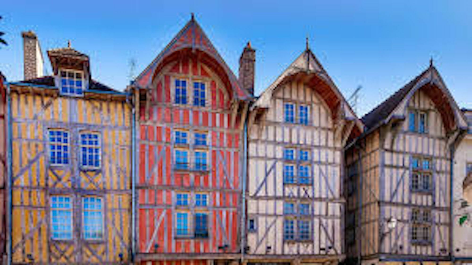 Logis Hotel Du Cirque Troyes Centre Historique Kültér fotó